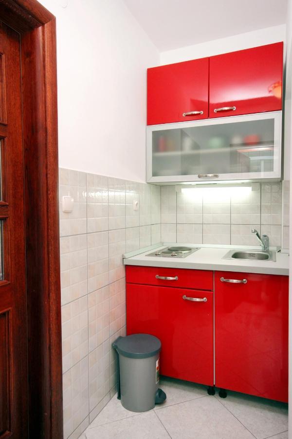 Family Friendly Apartments With A Swimming Pool Rogoznica - 7557 Экстерьер фото